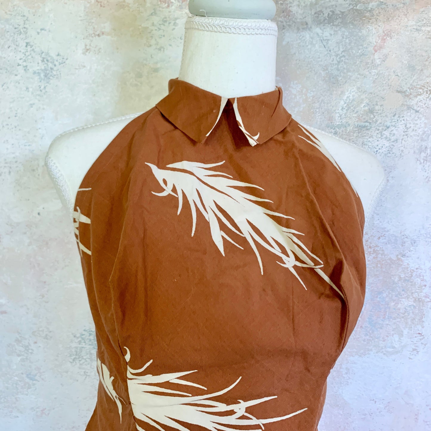 x SOLD x Top 1930s French Linen Halter