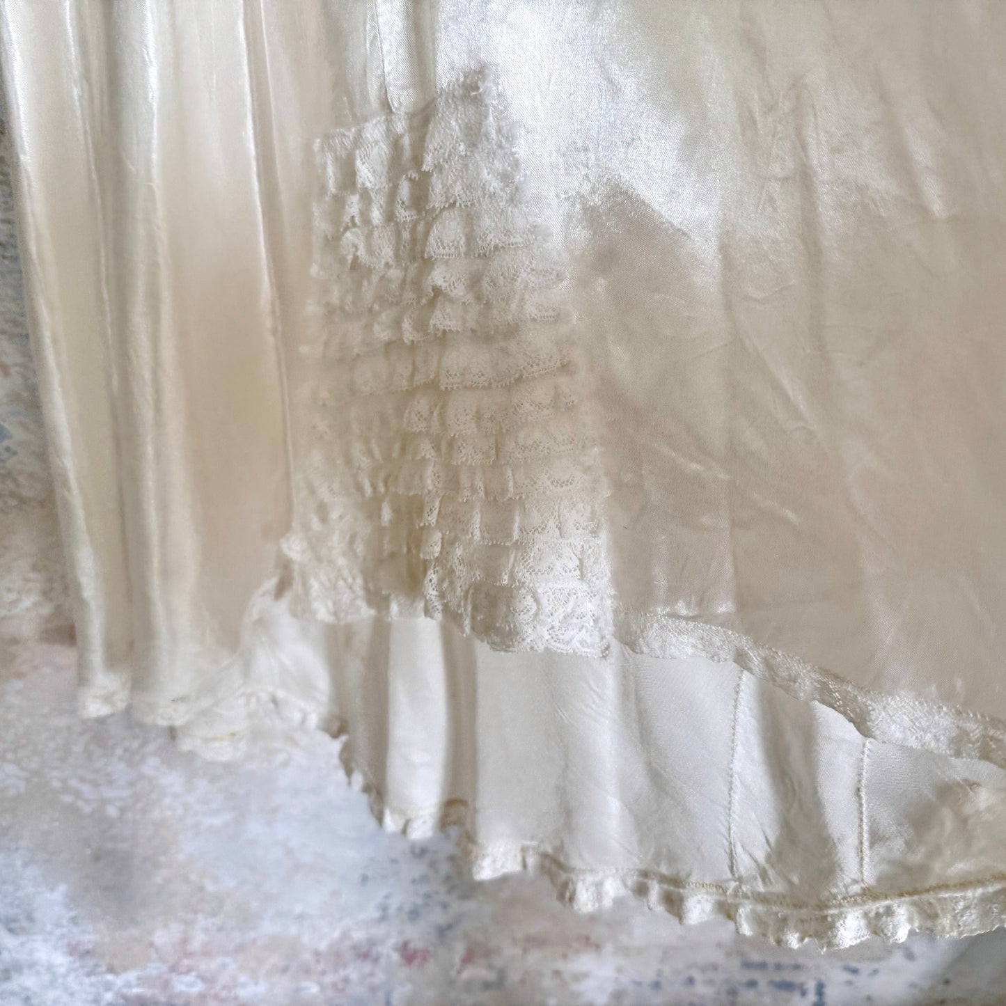 x SOLD x Dress 1920s Antique Silk Bridal Slip