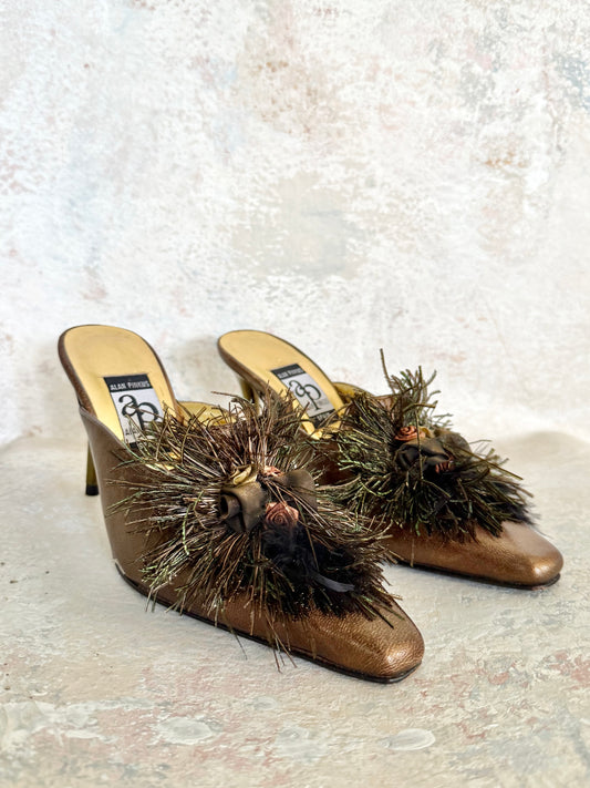 Shoes 1960s Marie Antoinette Mules