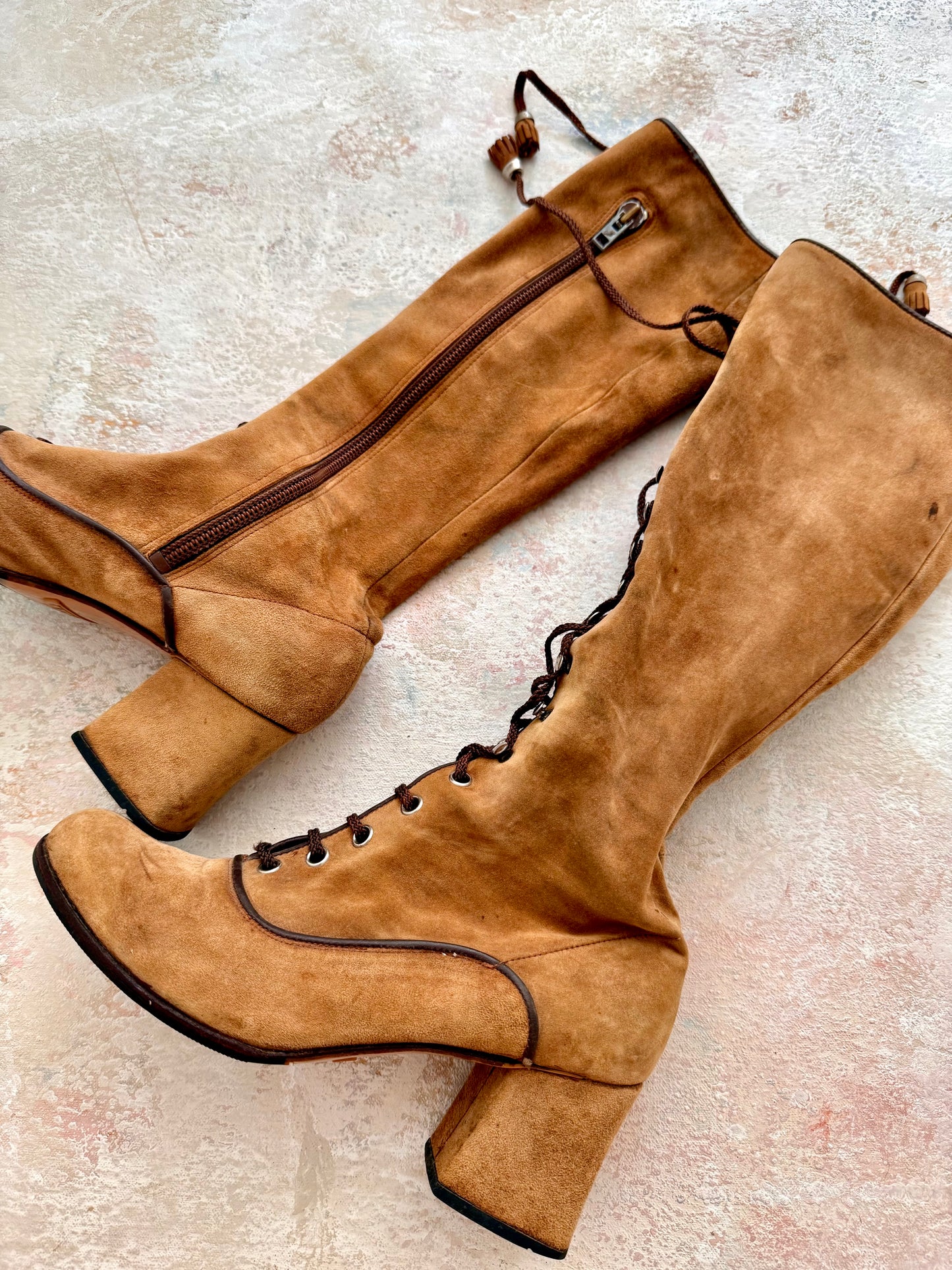 x SOLD x Shoes 1970s Leather Knee Boots