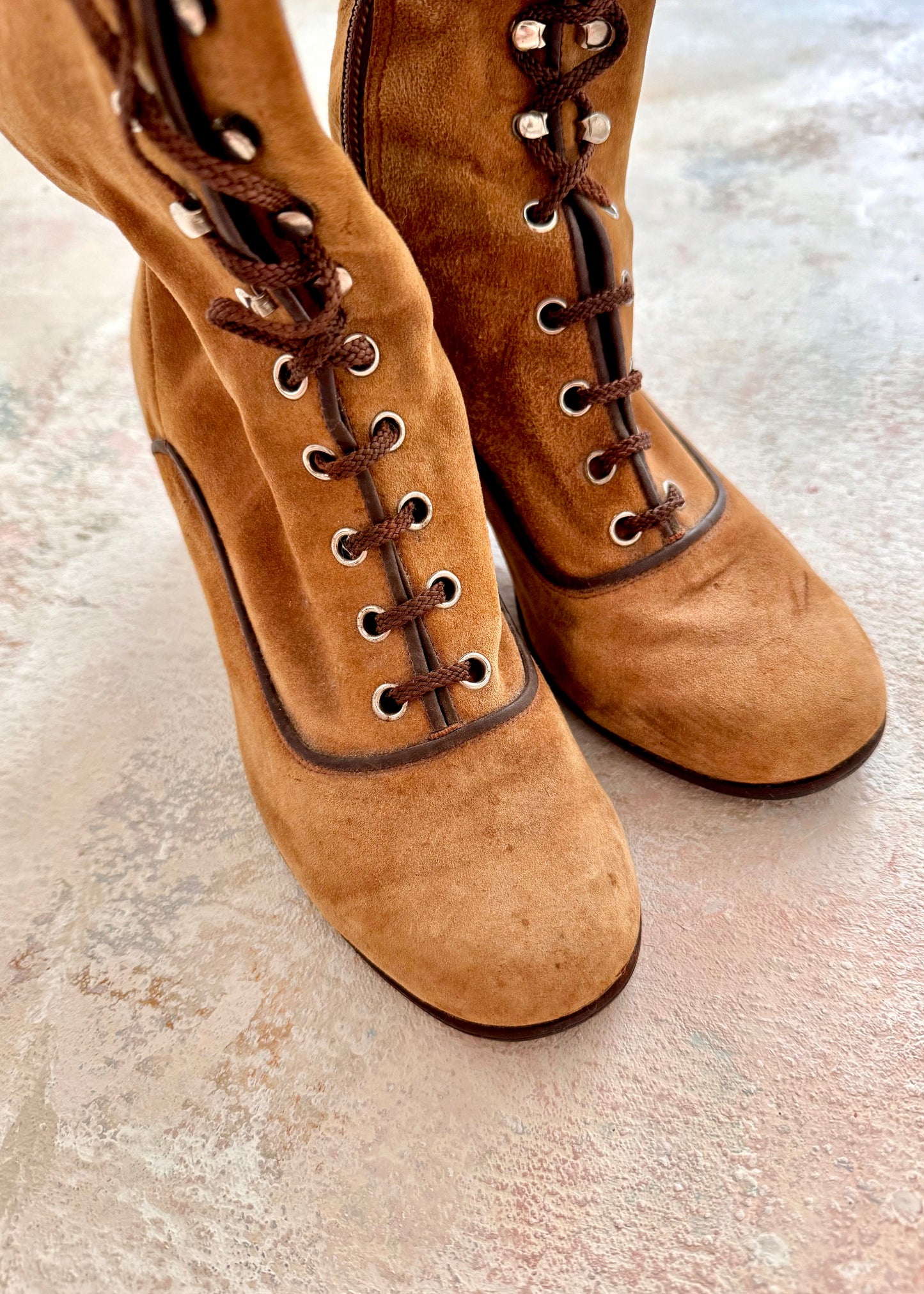 x SOLD x Shoes 1970s Leather Knee Boots