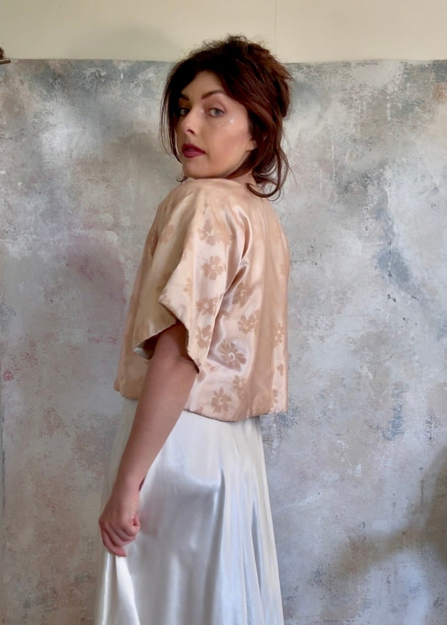 x SOLD x Top Kimono Silk Bolero Jacket