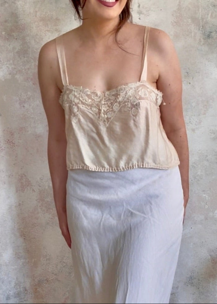 x SOLD x Top Antique Silk Camisole