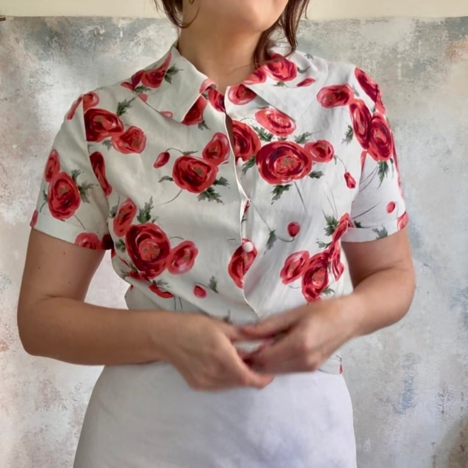 x SOLD x Top 1950s Rose Print Blouse