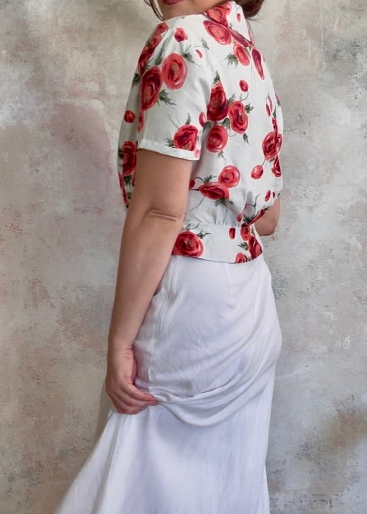 x SOLD x Top 1950s Rose Print Blouse