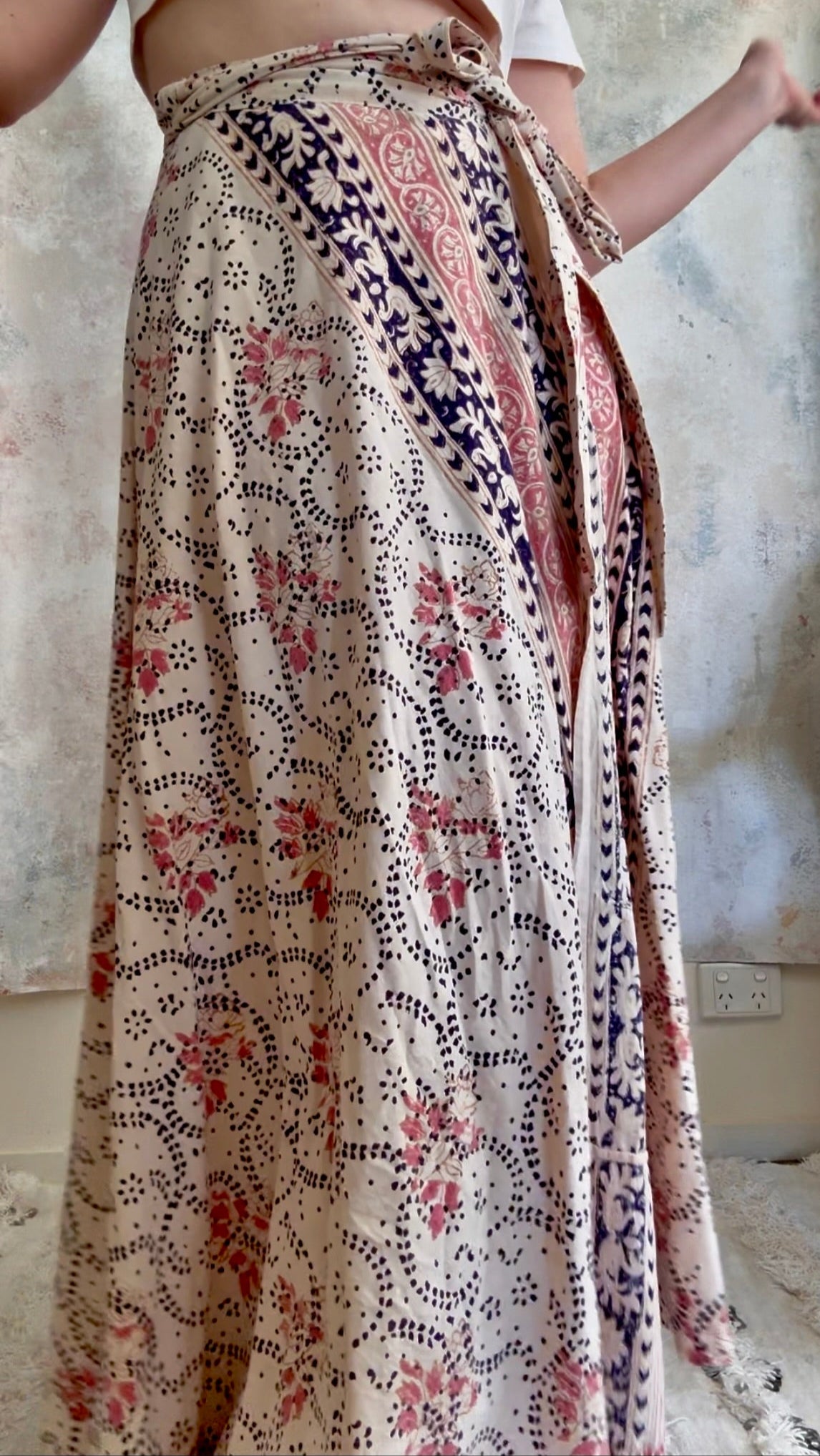 x SOLD x Skirt 1970s Indian Hand Block Print