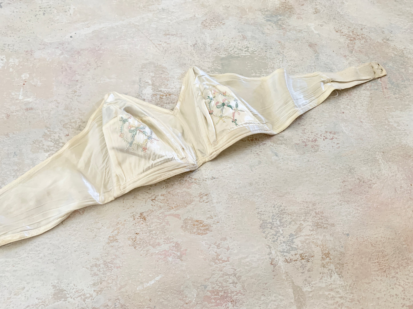 x SOLD x Top Lemon Silk Bustier