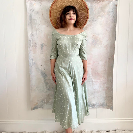 x SOLD x Dress 1980s Sage Polka Dot